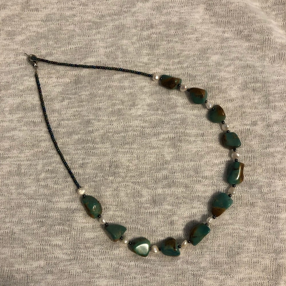 ♻️ Turquoise and pearl necklace.